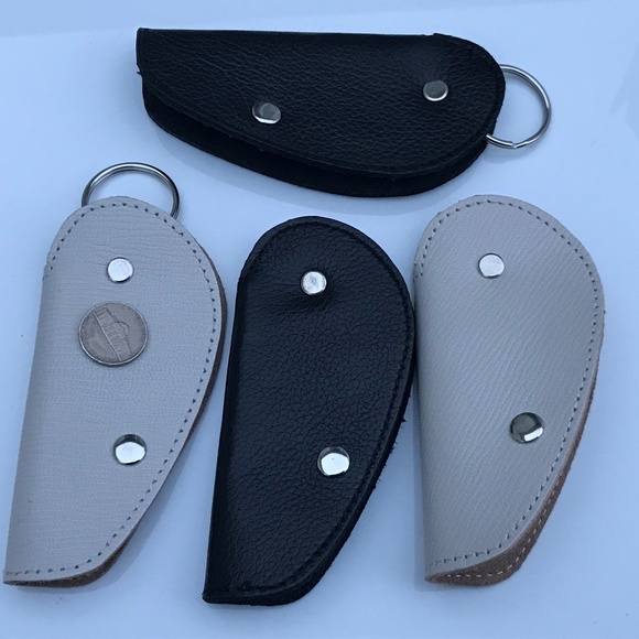 Lot of 4 Keychains Handmade Genuine Leather - Picture 6 of 7